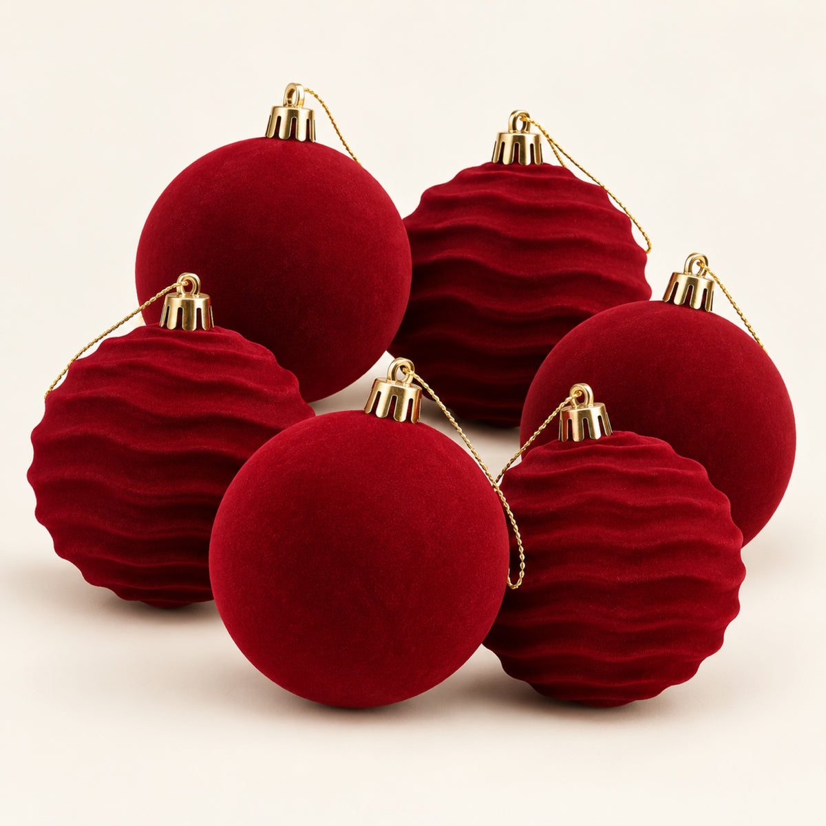 Set de 12 Bolas de Navidad de Terciopelo (Granate o Champán)